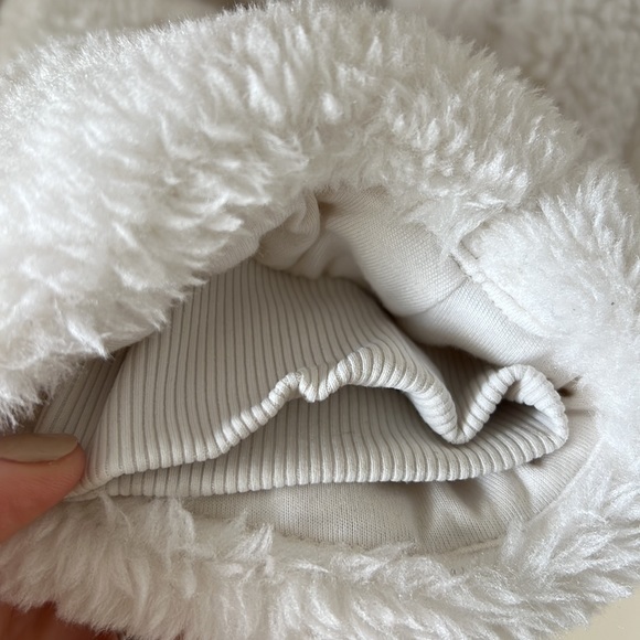 alo white Sherpa jacket - Picture 6 of 13